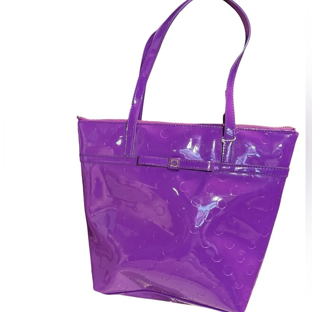 Kate spade jeralyn purple polka dot patent shoulder tote bag wet look